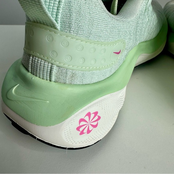 Nike InfinityRN 4 Women’s Road Running Shoes Mint Green Size 8 - Picture 5 of 9
